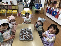 食育(ココア蒸しパン)3